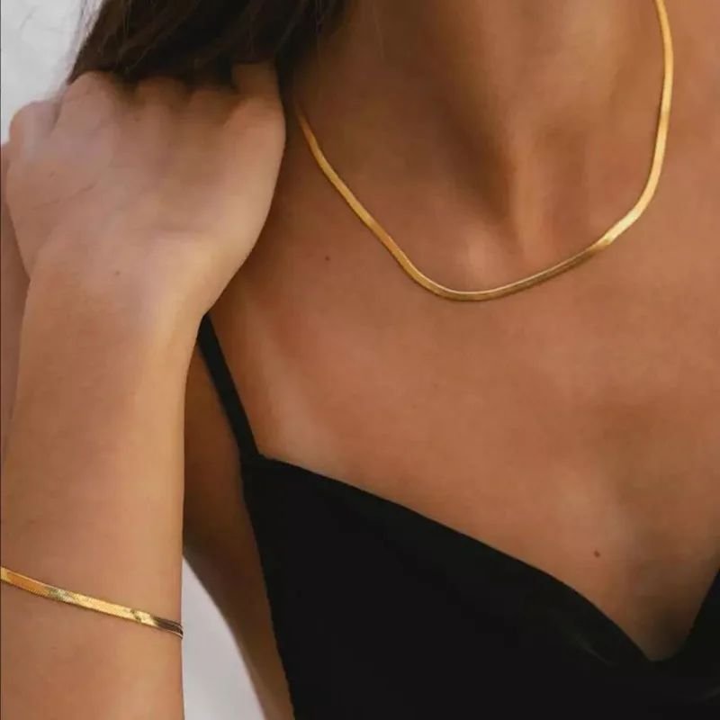 Pulsera de espiga de plata plana chapada